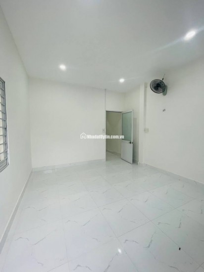 HXH Lê Văn Sỹ 40m2 - nhỉnh 4 tỷ